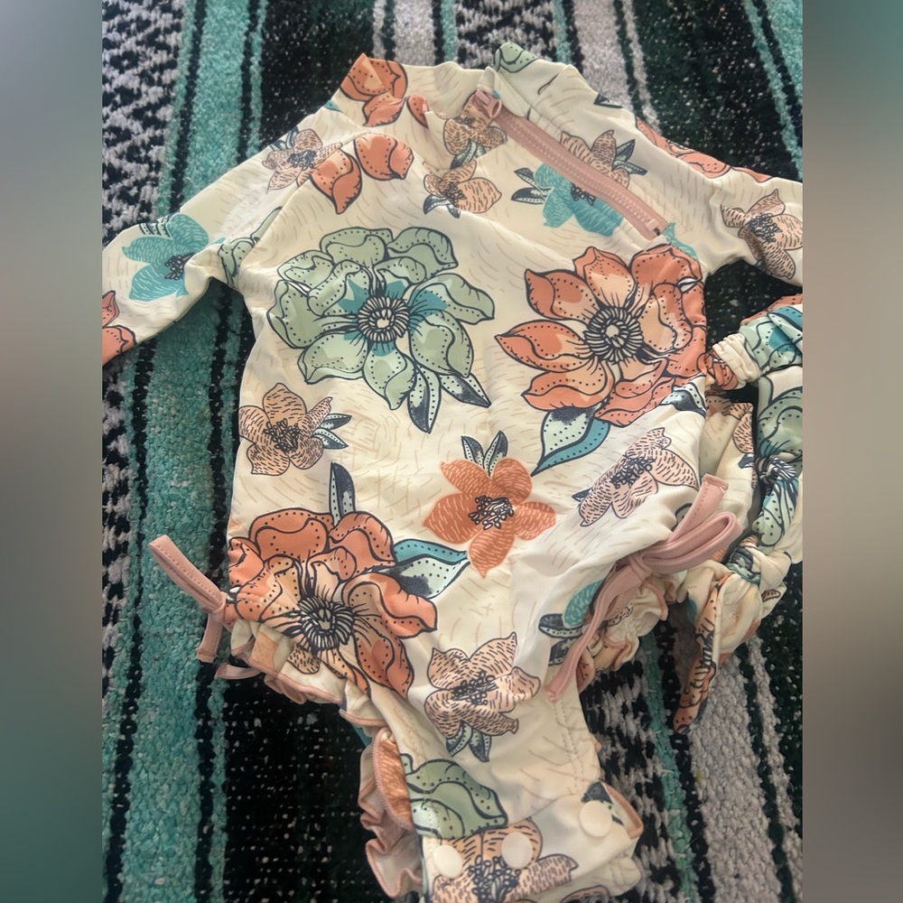 Jessica Simpson Swim NWT - Picture 3 of 4